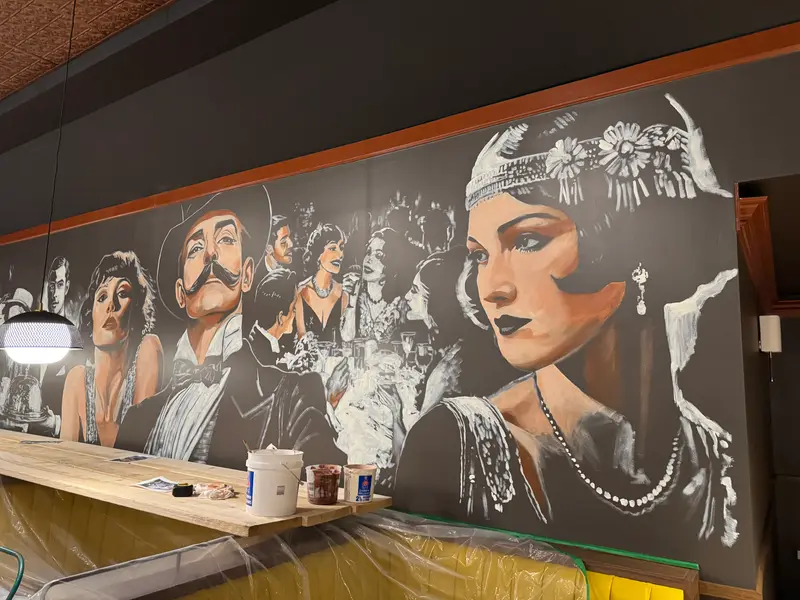 Birdie's Restaurant mural by Wetiko, behind the scenes, photo 4
